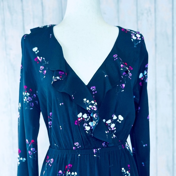 ✨ Express | Black Floral Ruffle Dress – Size Small - Picture 4 of 13